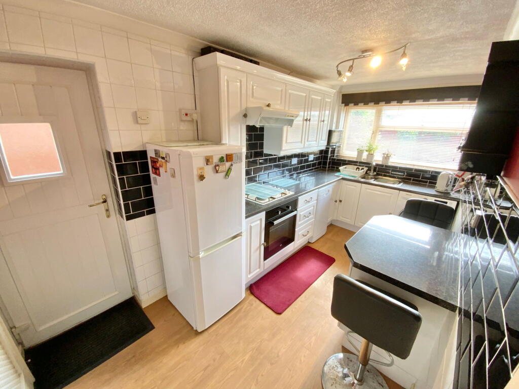 House in Dudley, Short Cross - View 4