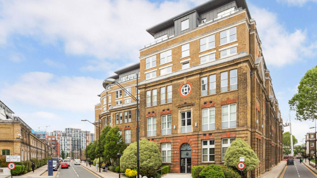 Main image of property: Cadogan Road, London, SE18 6YL
