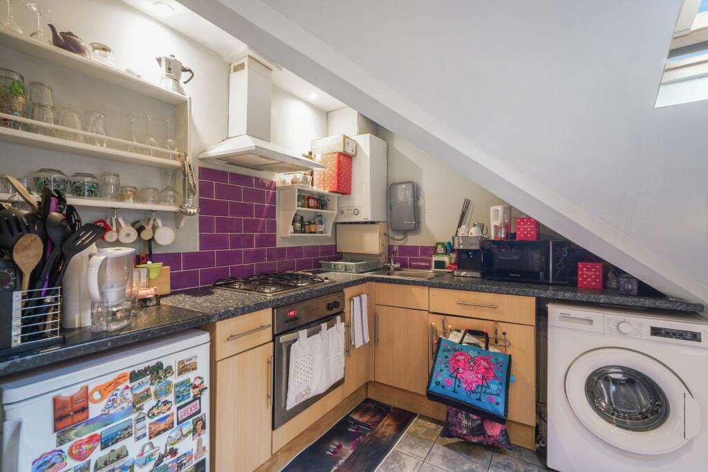 Apartment in London, Thornton Heath - View 4