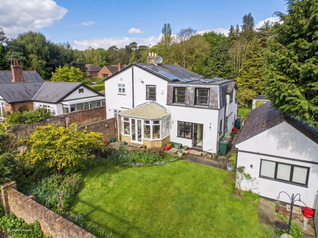Main image of property: Nottingham Road, Heronsgate