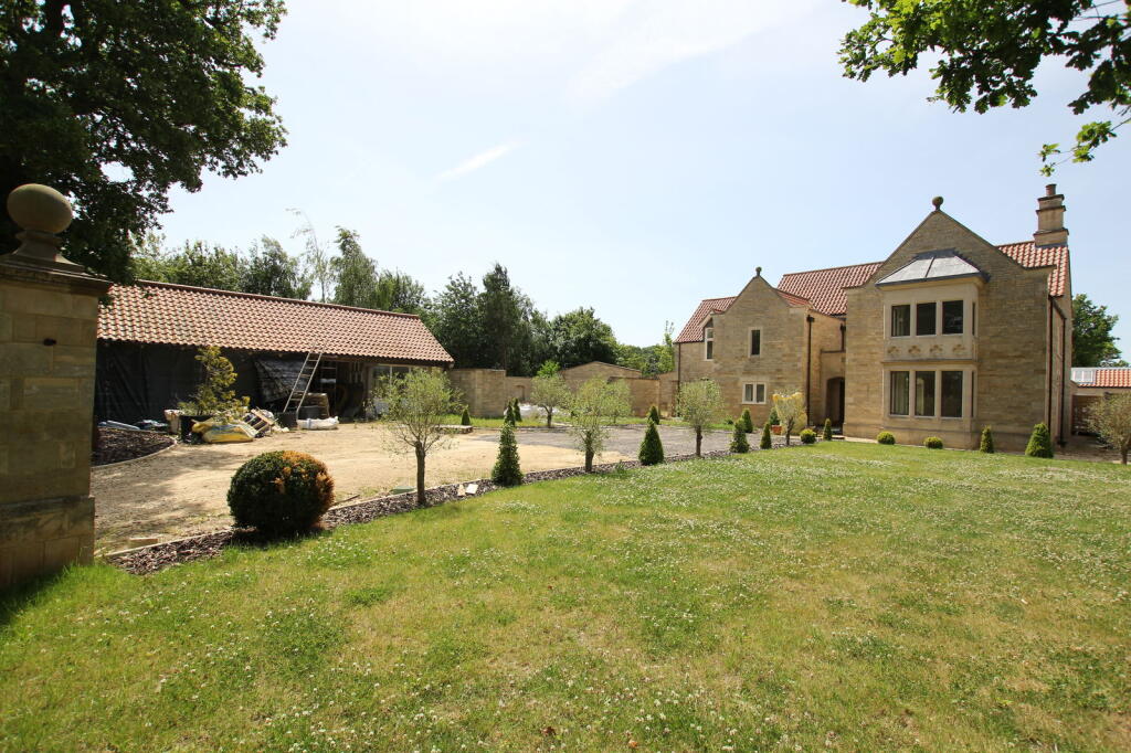 The Manor House, Corby Glen photo 4