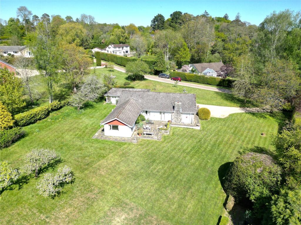 Main image of property: Manor Farm Road, Fordingbridge, Hampshire, SP6