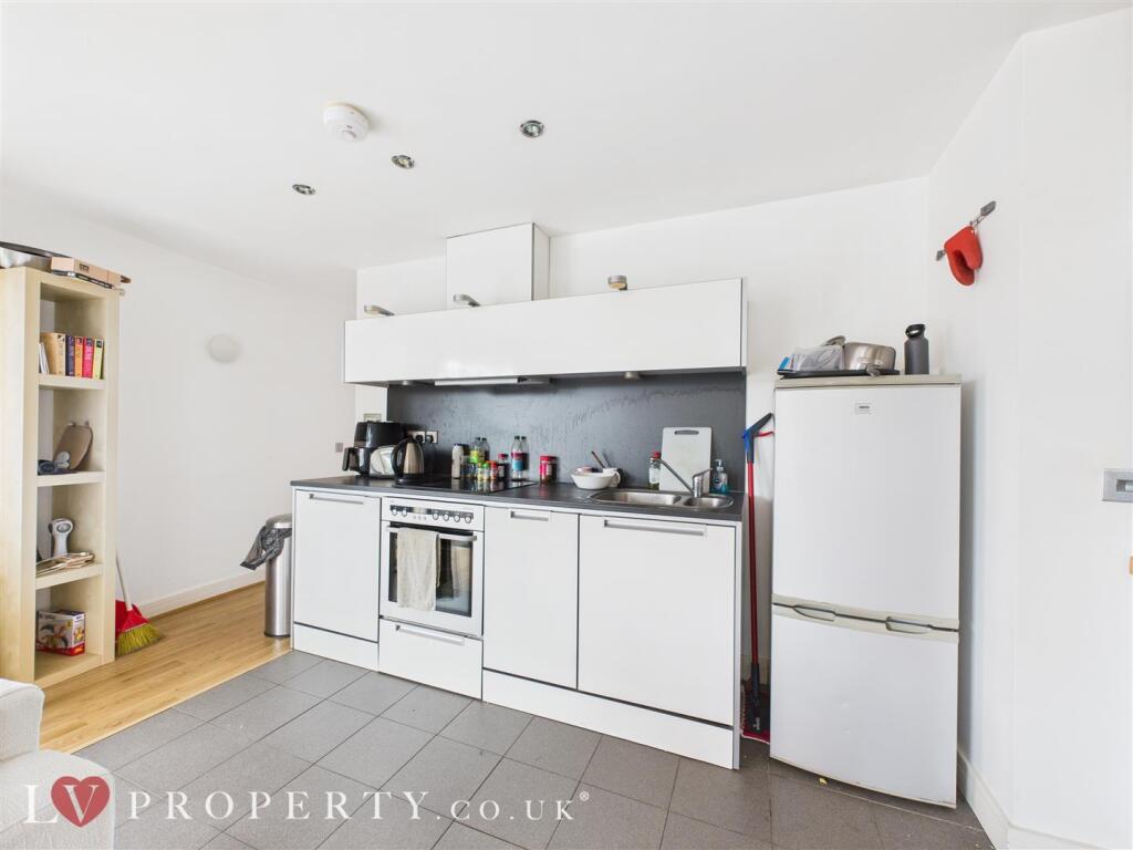 Apartment in Birmingham, Jewellery Quarter - More