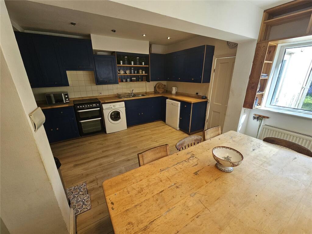 House in Bristol, Greenbank, Easton - More