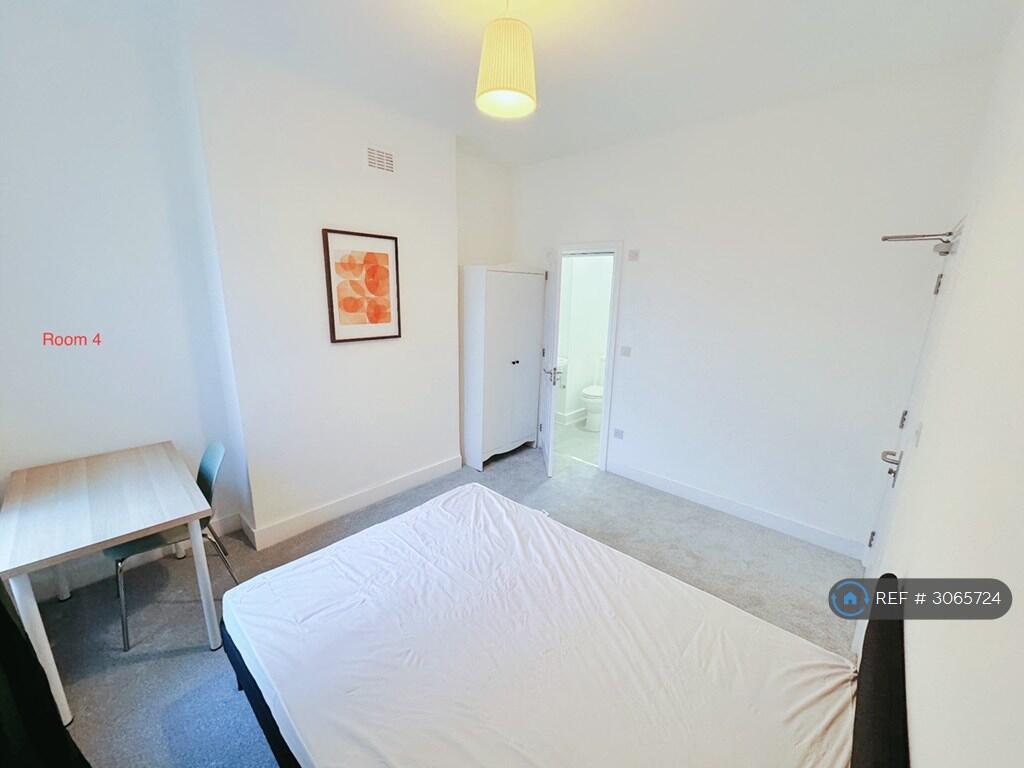 House in London - View 4