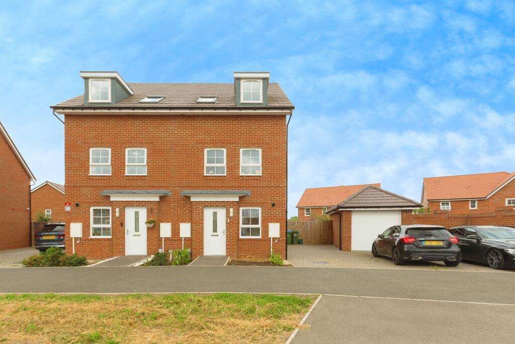 Main image of property: Armstrongs Fields, Broughton, Aylesbury