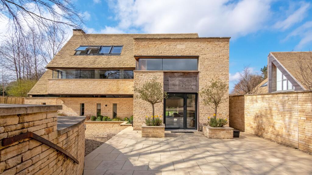 Main image of property: Talbot Square, Stow On The Wold, GL54