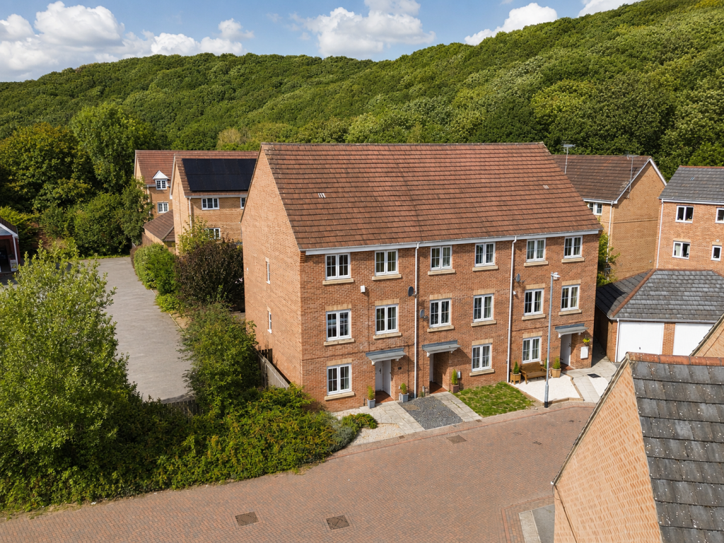 Troydale Park, Pudsey, LS28 9LZ