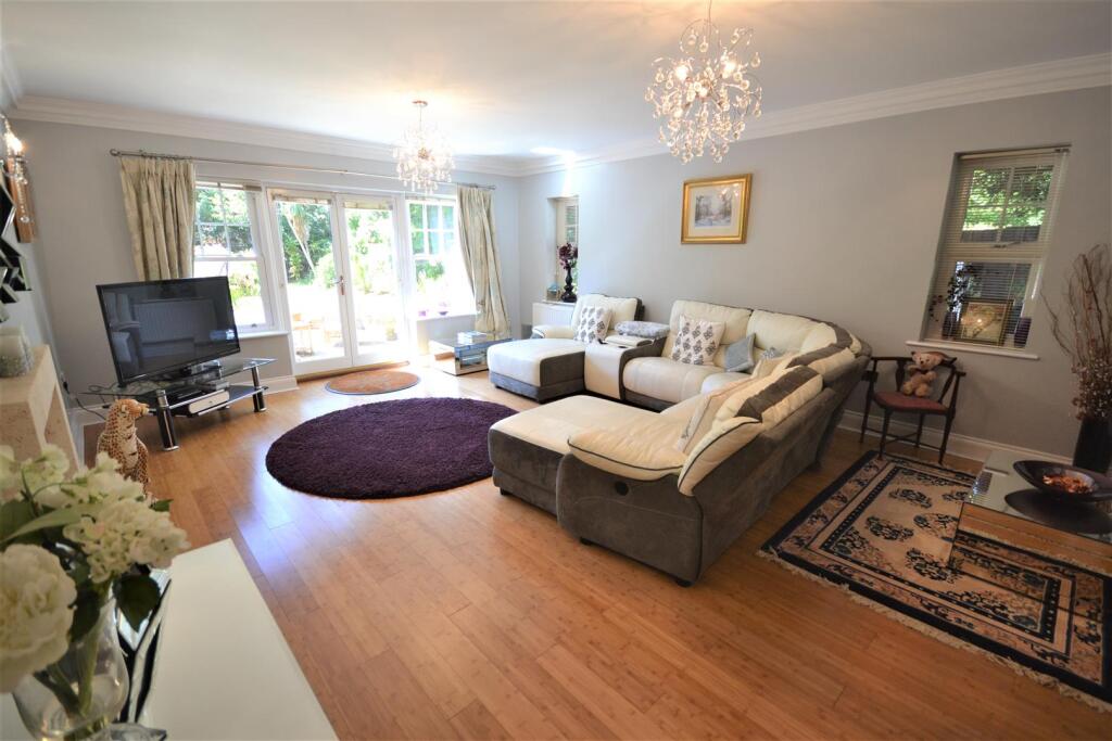 De Mauley Road, Canford Cliffs photo 4