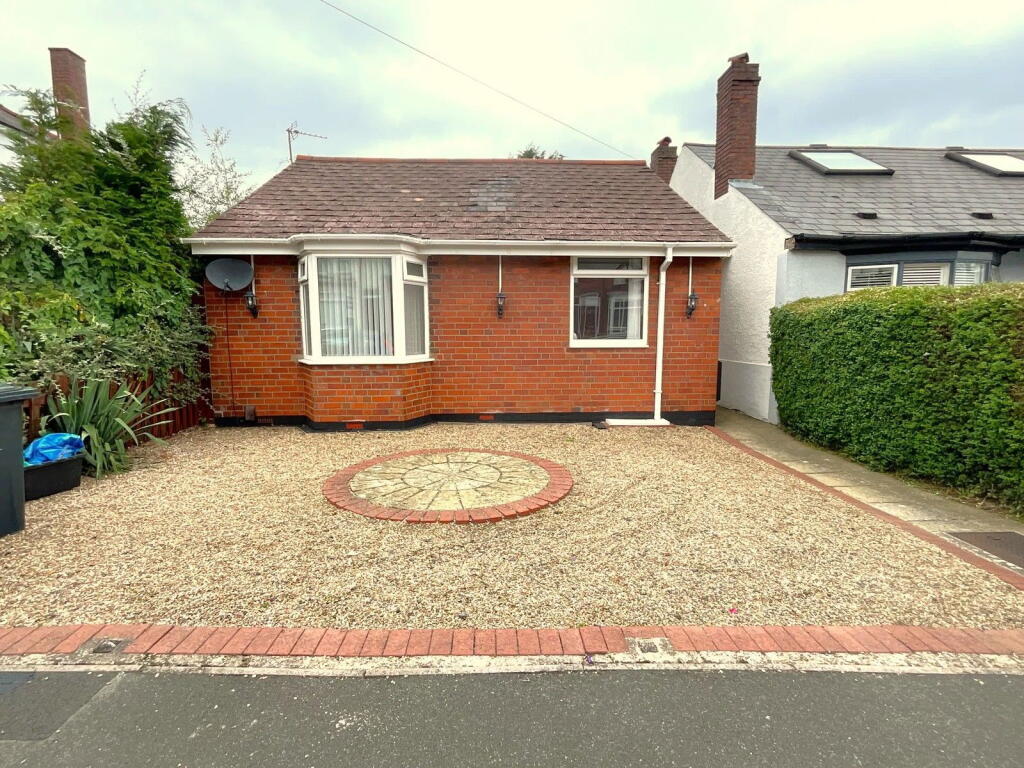 Main image of property: Greenhill Road, Halesowen, B62 8EY