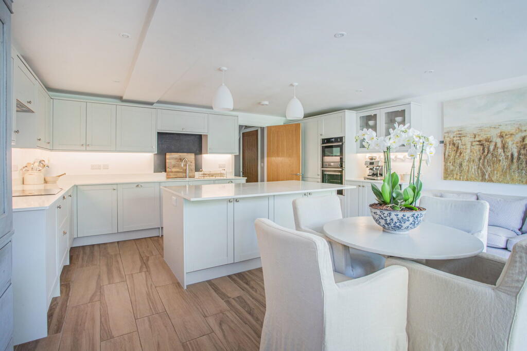 House in Cotswold, Tetbury - View 5