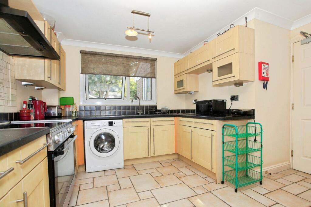 House in Peterborough - View 5