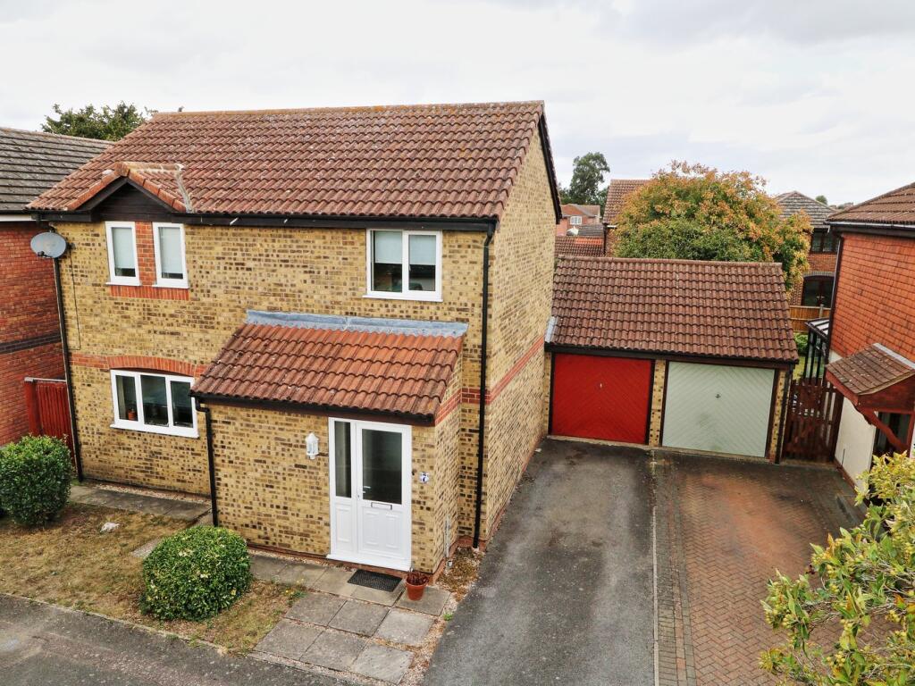 3-bed detached on Harlech Court, Eynesbury, St Neots, PE19, £325,000