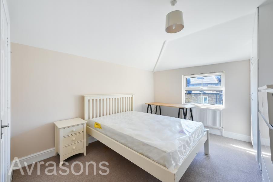 Main image of property: CREWDSON ROAD, OVAL