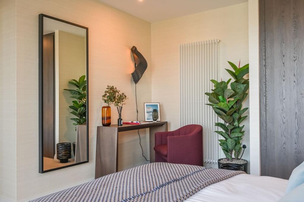 Apartment in London - More