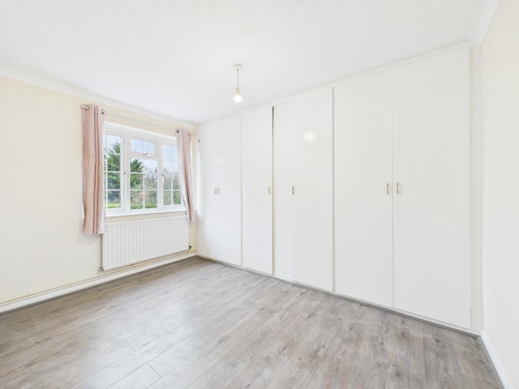 Curzon Court, Beckenham Grove, Bromley, Kent, BR2 photo 4