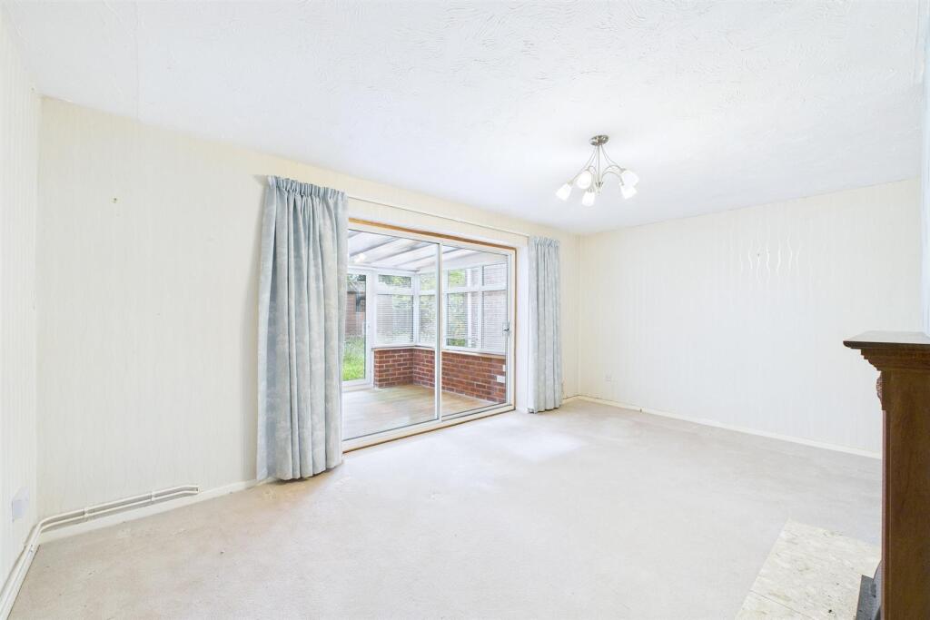 Park Road, Gressenhall photo 3