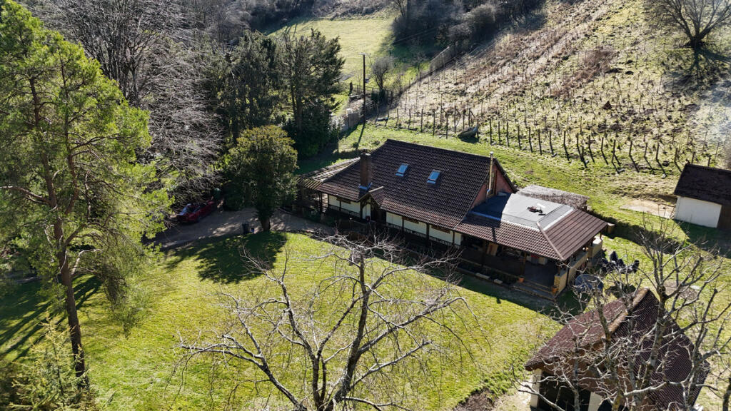Property photo 8