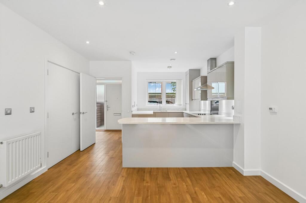 House in London - View 4