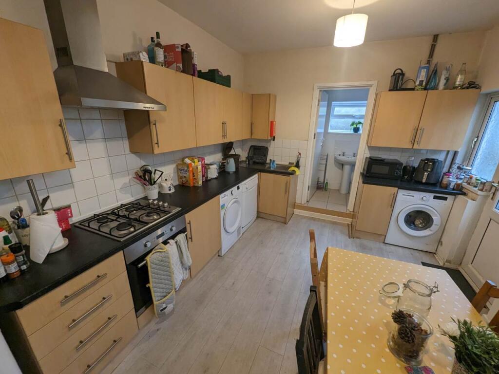 House in Cardiff - View 3