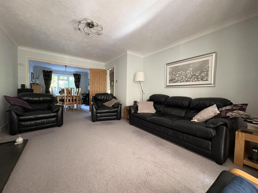 House in Guildford - View 4