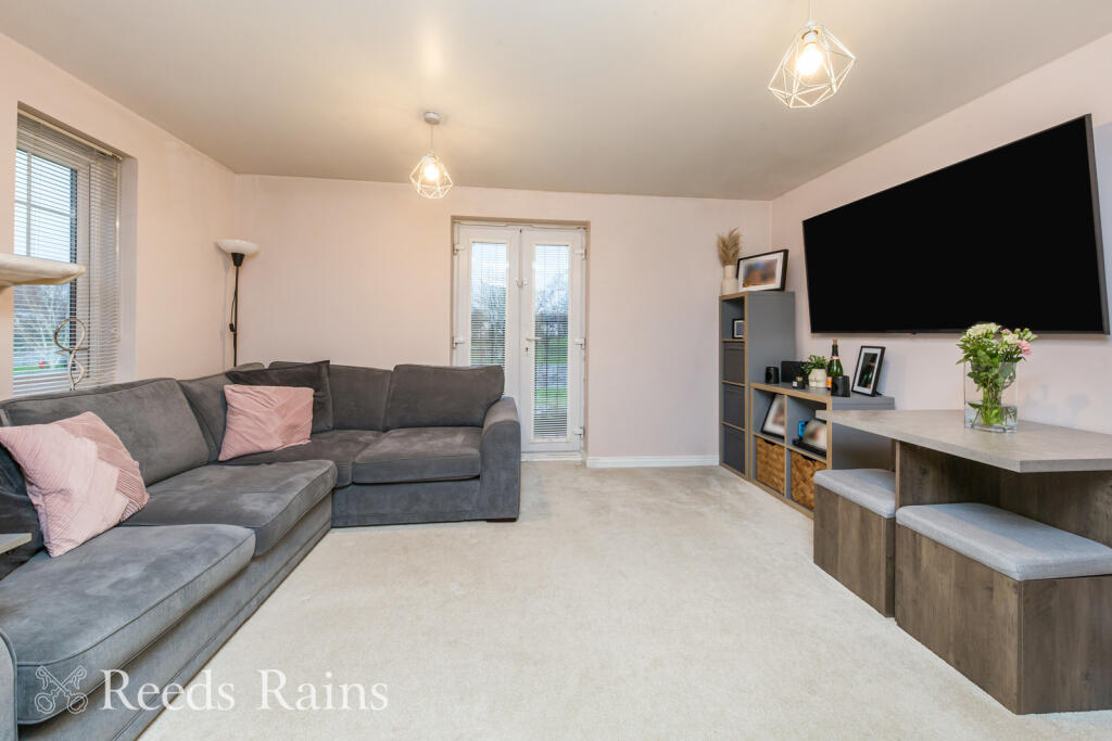 Wallbrook Avenue, Macclesfield, Cheshire, SK10 photo 3