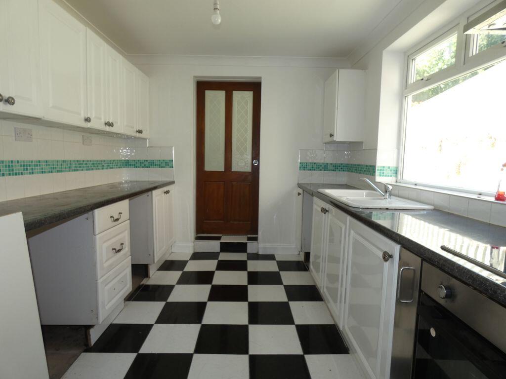 Encombe Terrace, Ferryhill, COUNTY DURHAM photo 4