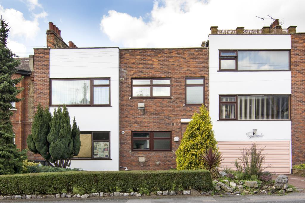 Forest Drive West, London, E11, London
