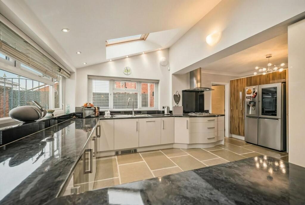 Main image of property: The Ferns, Quakers Yard, CF46