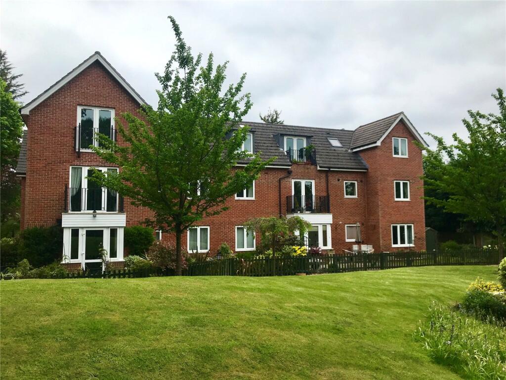 Apartment in Southampton - View 4