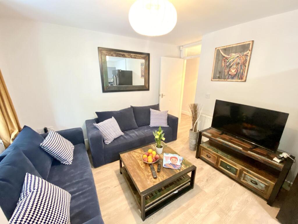 House in Leicester - View 2