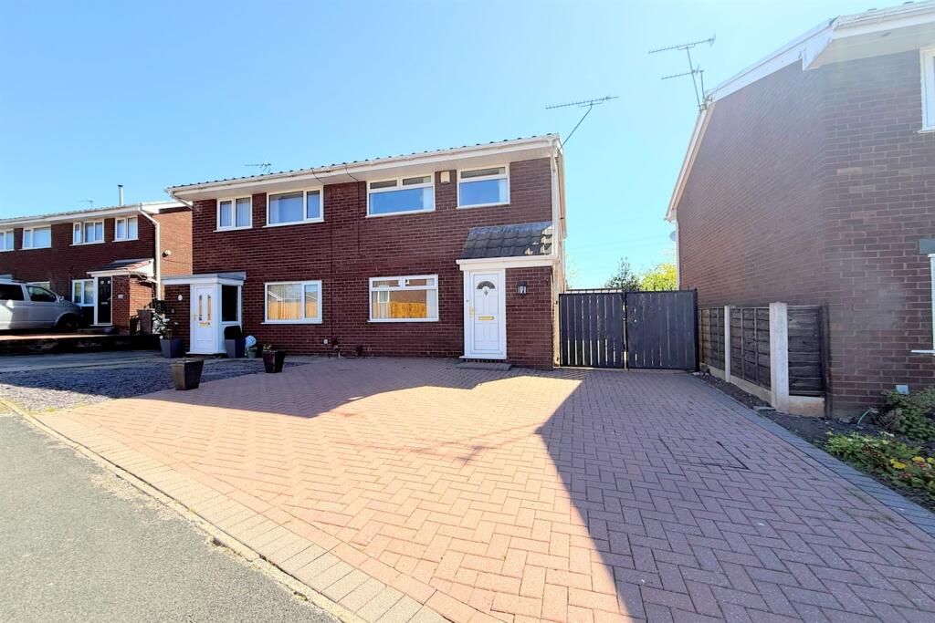 Main image of property: Arndale, Beechwood, Runcorn WA7 3HR