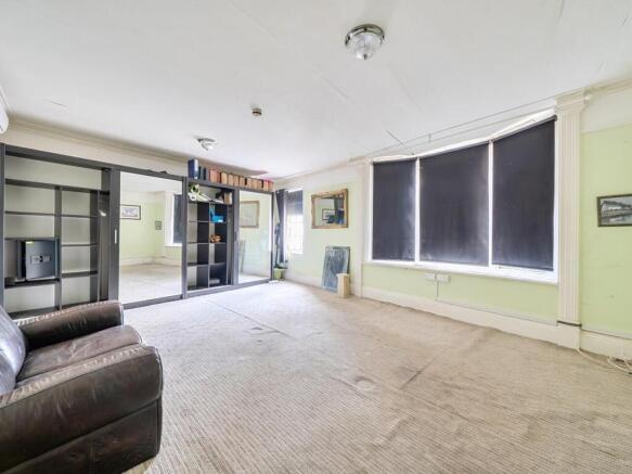 Duke of Edinburgh flat lounge