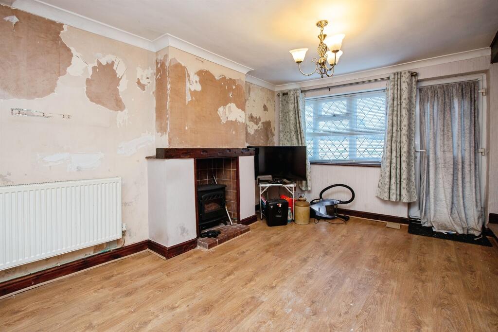 House in Ripley - View 3