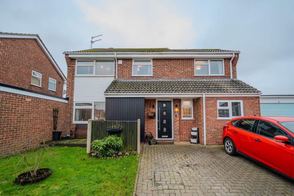 Main image of property: Lawrence Drive, Lowestoft, NR32 4LL