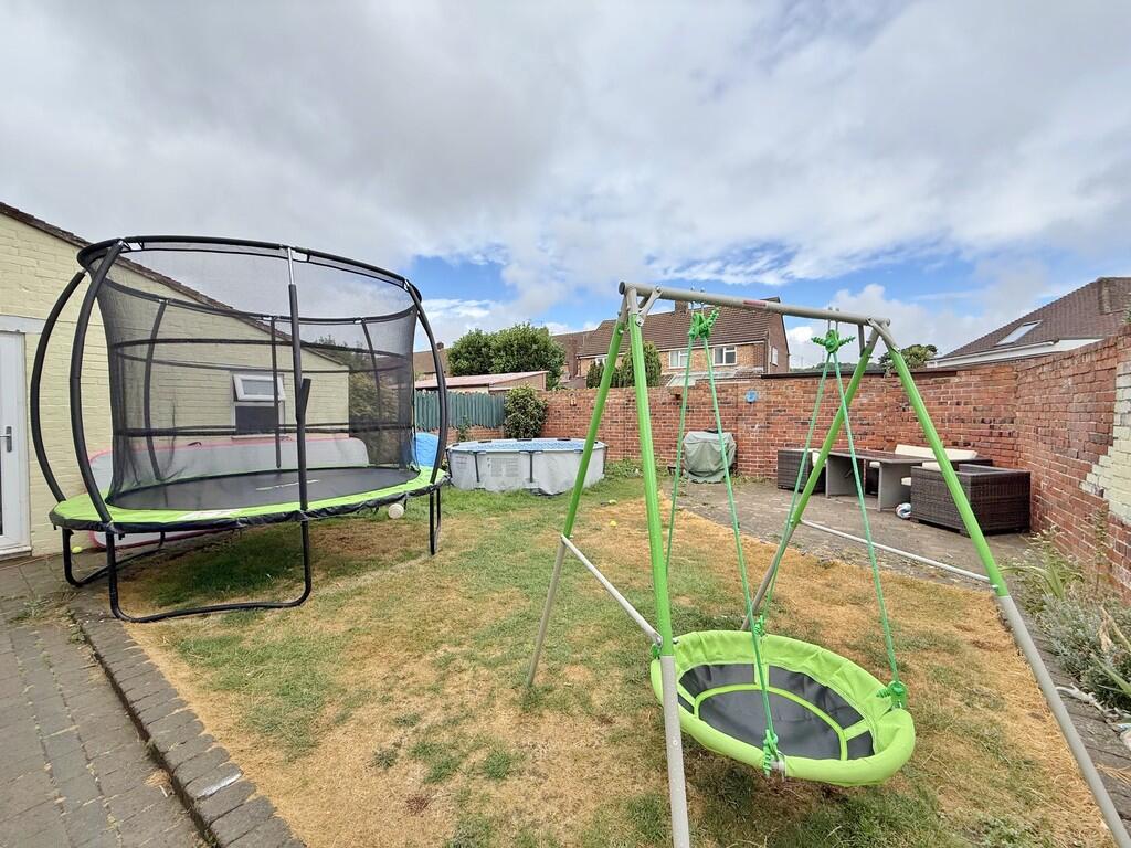House in Portsmouth - View 5