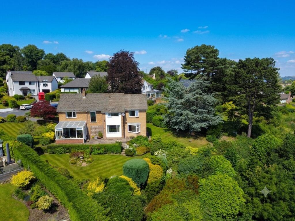 House in Stockport, Marple Bridge - View 2