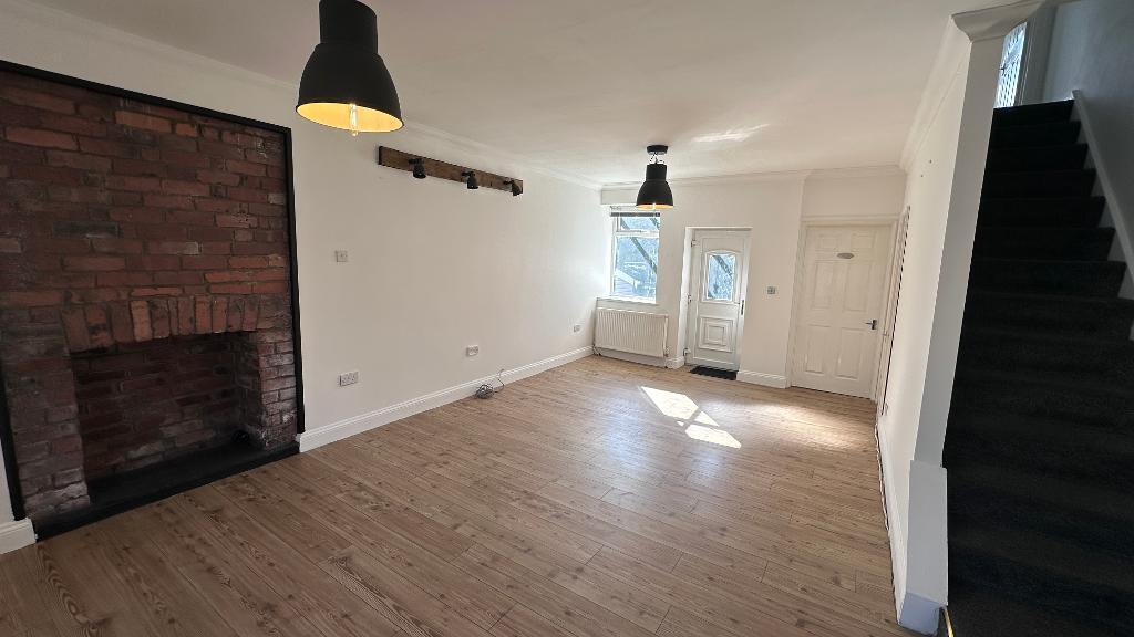 Main image of property: High Street, Trelewis, Treharris, CF46 6AB