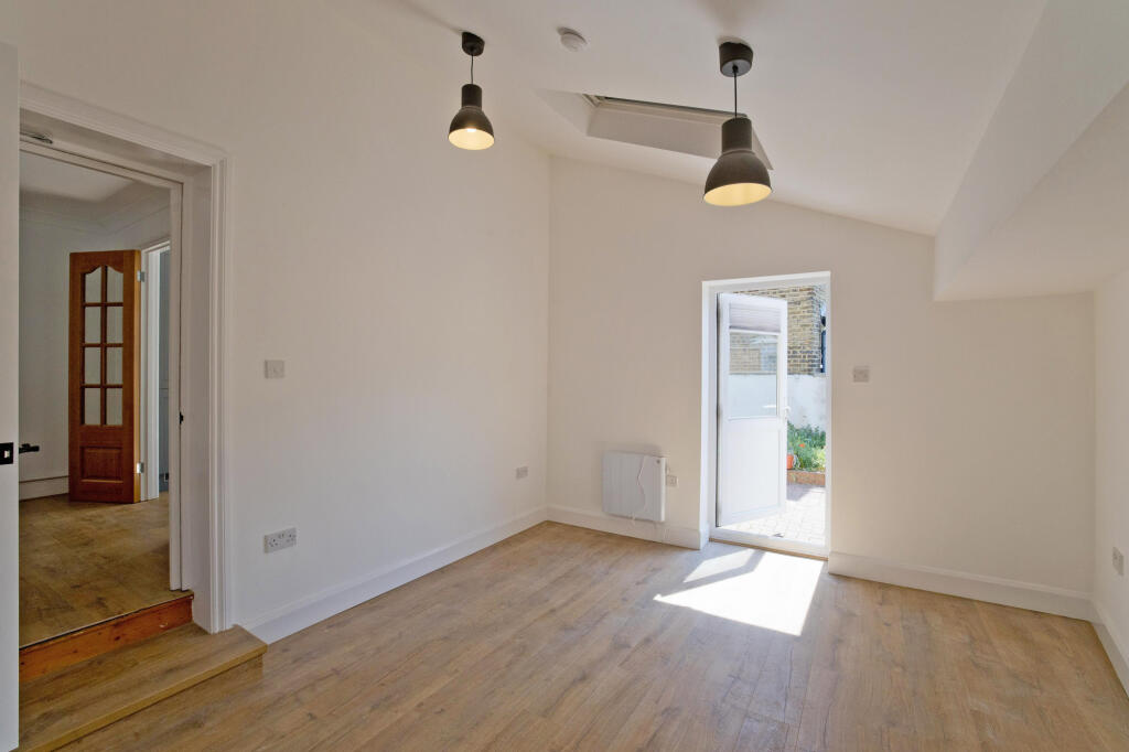 Apartment in London, Finsbury Park - View 5