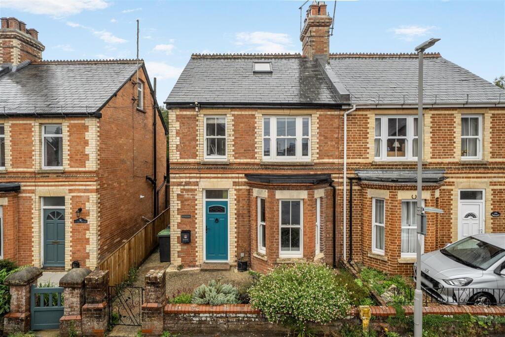 3-bed semi-detached on Fairfield Road, Blandford Forum, £350,000
