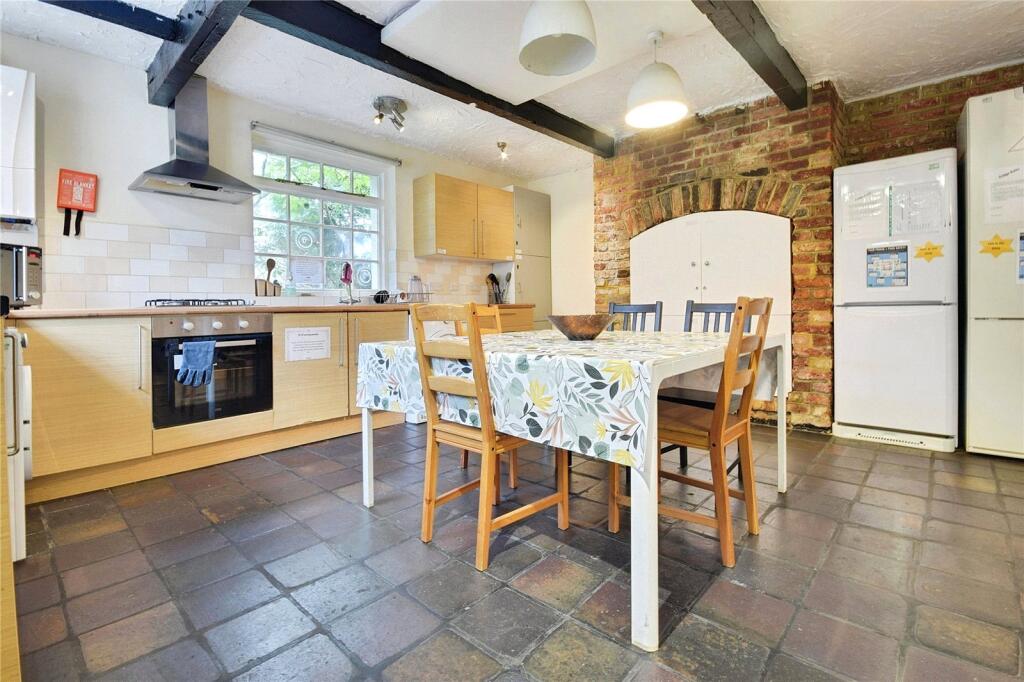 House in London - View 4
