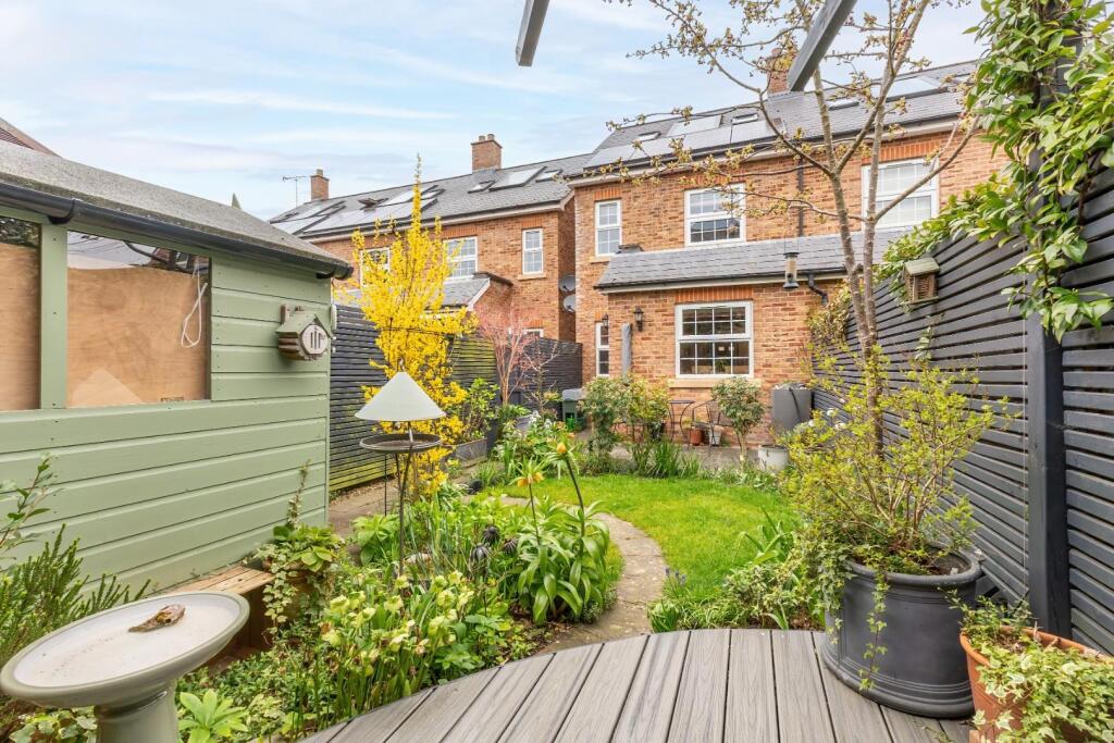 Main image of property: Jubilee Gardens, Tring