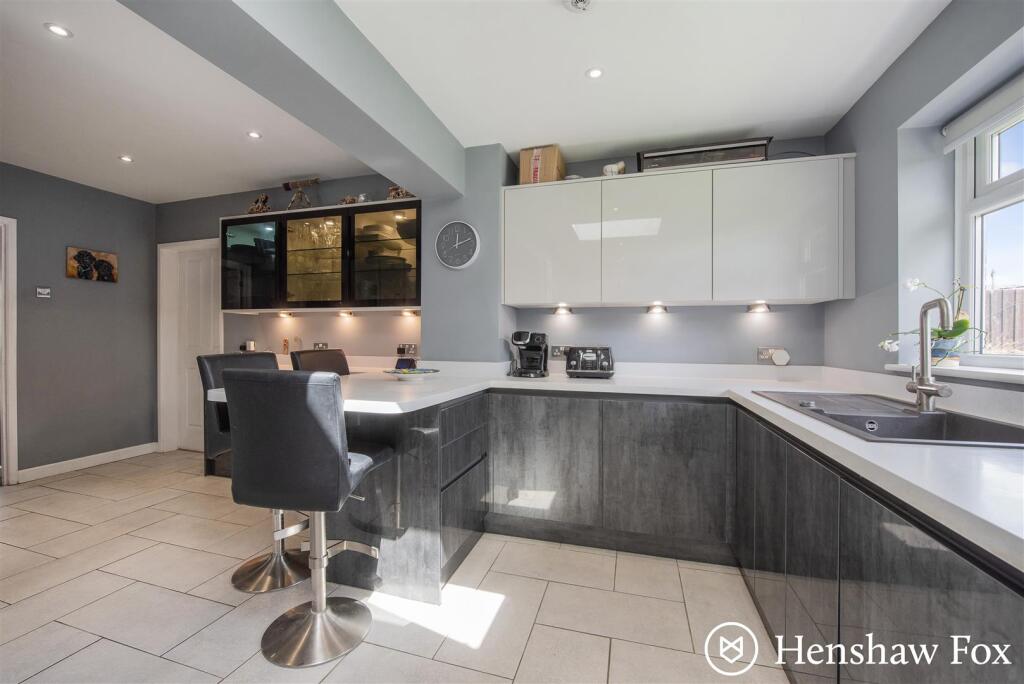 Kennett Road, Halterworth. Romsey, Hampshire photo 4