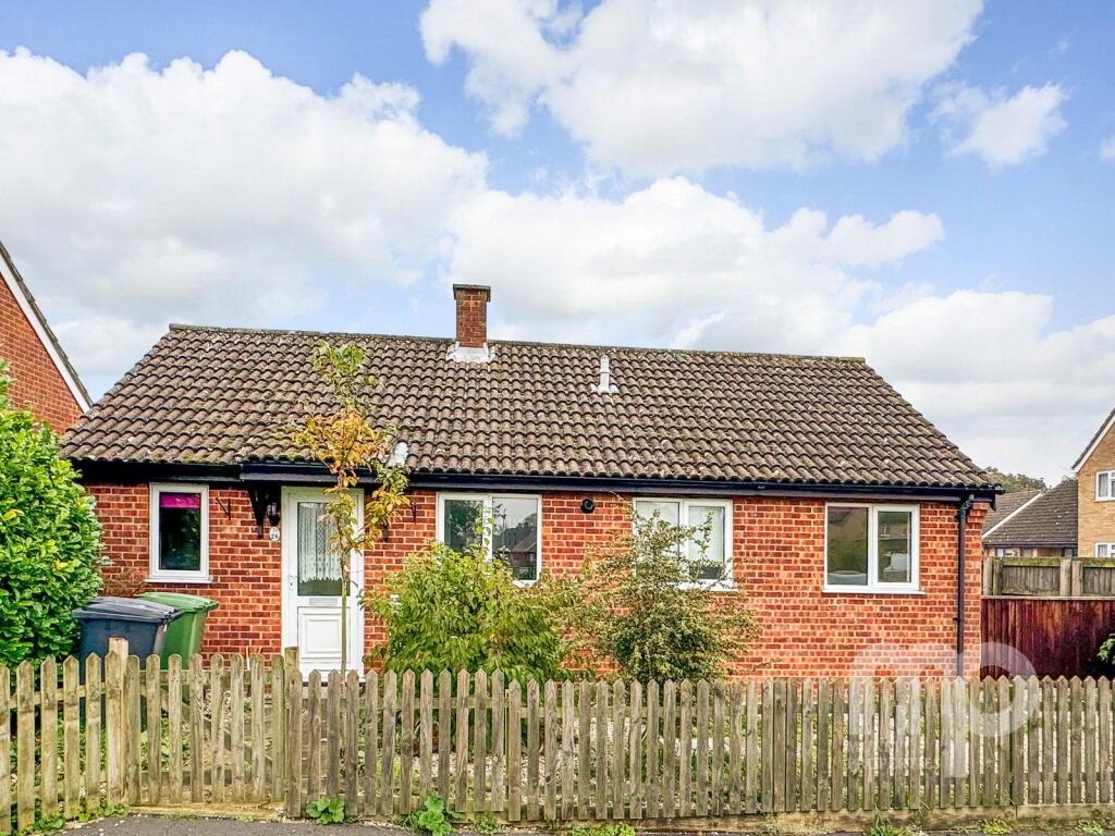 High House Avenue, Wymondham, NR18 photo 2