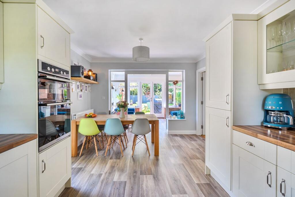 House in New Forest, New Milton - View 4