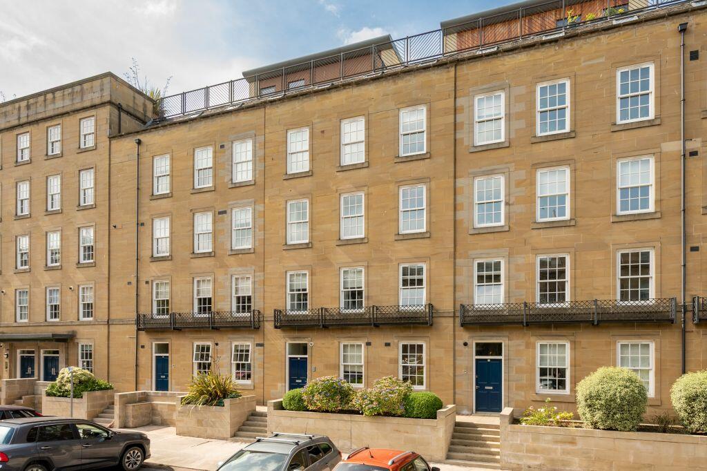 Main image of property: 12 (flat 12), Brunswick Street, Hillside, Edinburgh, EH7 5JD