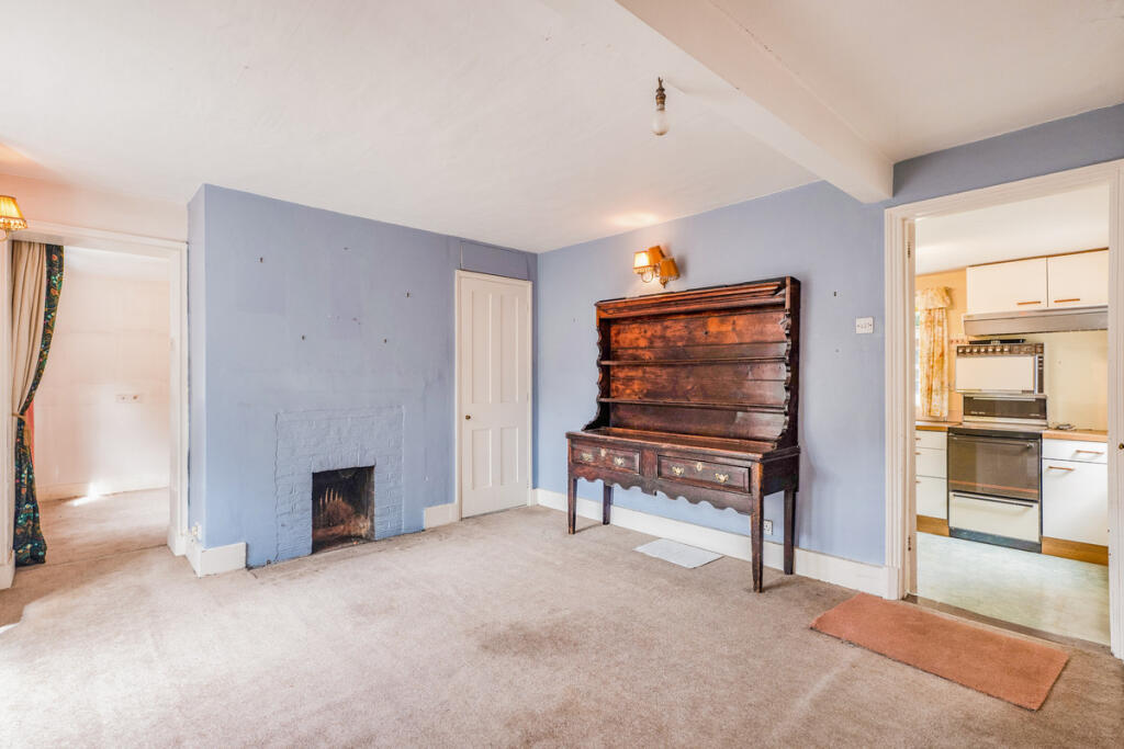 House in Horsham, Coldwaltham - View 4