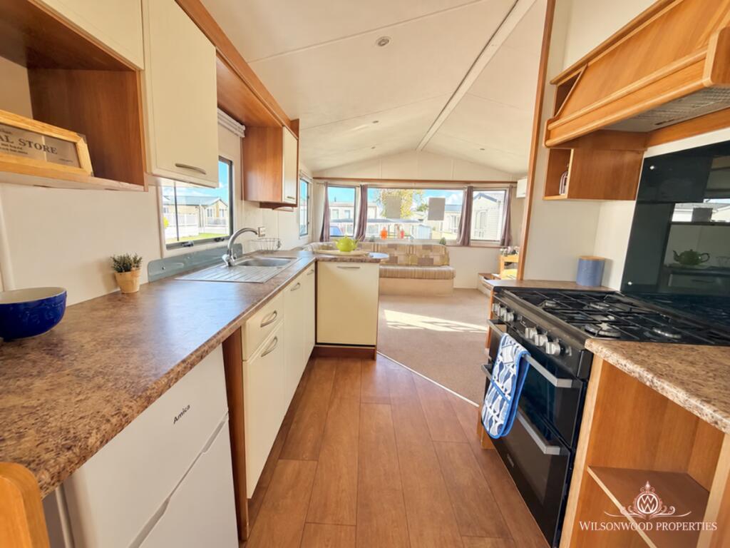 Willerby Rio, Steeple Bay Holiday Park, Canney Road, Southminster photo 4