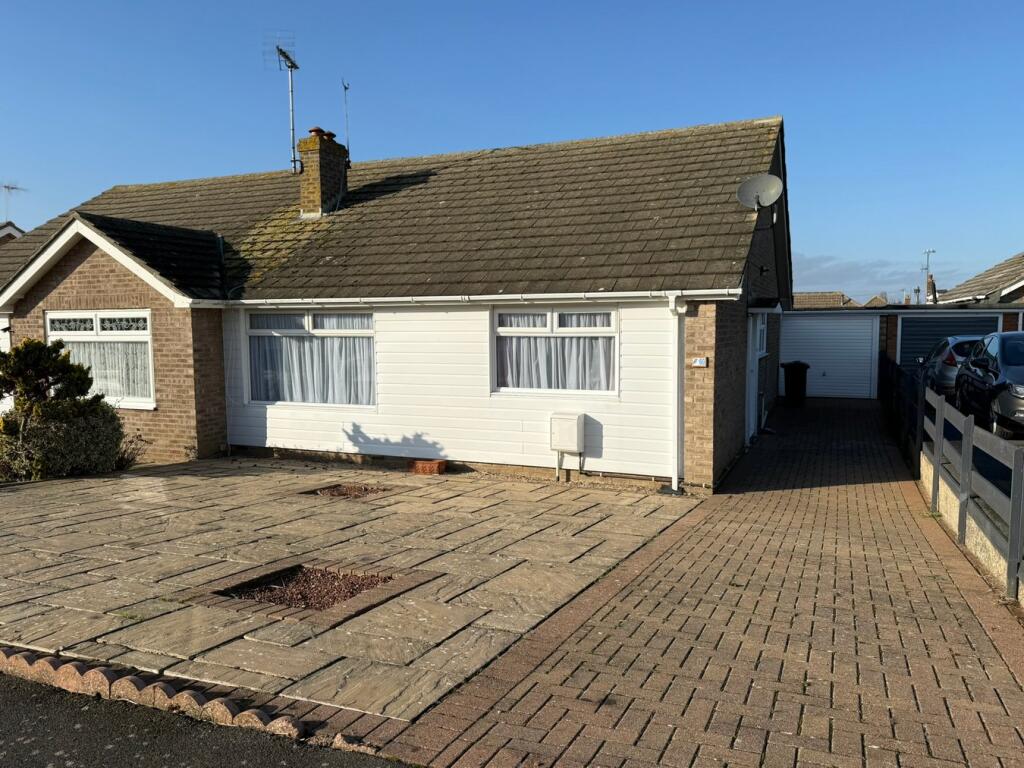 Main image of property: Columbine Gardens, Walton on the Naze, CO14