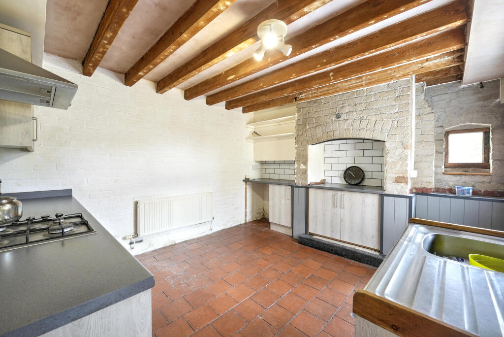 House in Llansantffraid-ym-Mechain, Llansantffraid - More